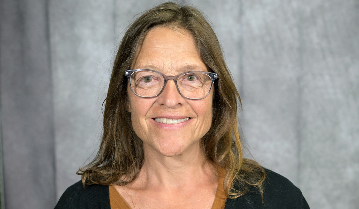 Angela Russell