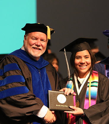 Wenatchee Valley College 2019 graduation awards